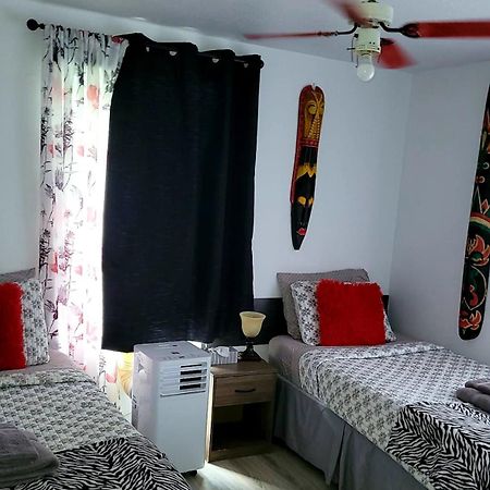 Quiet cozy apartment next to highway wifi+netflix Edmundston Zewnętrze zdjęcie