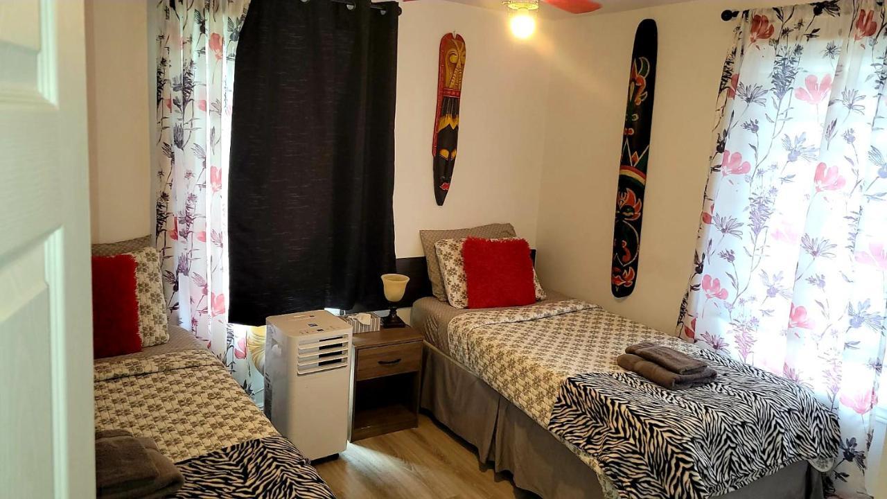 Quiet cozy apartment next to highway wifi+netflix Edmundston Zewnętrze zdjęcie